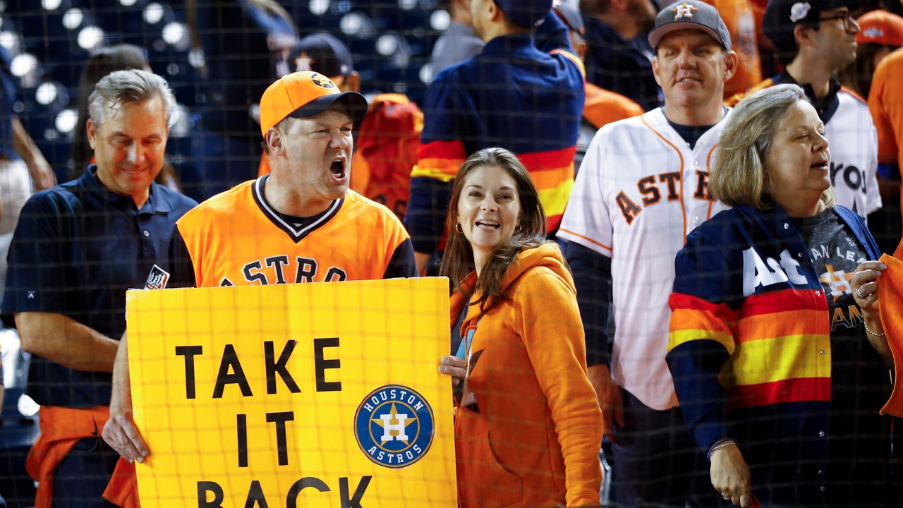 Bon Voyage: Road teams win 1st 5 Series games for 3rd time